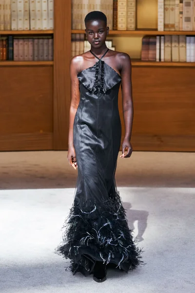 Look 63